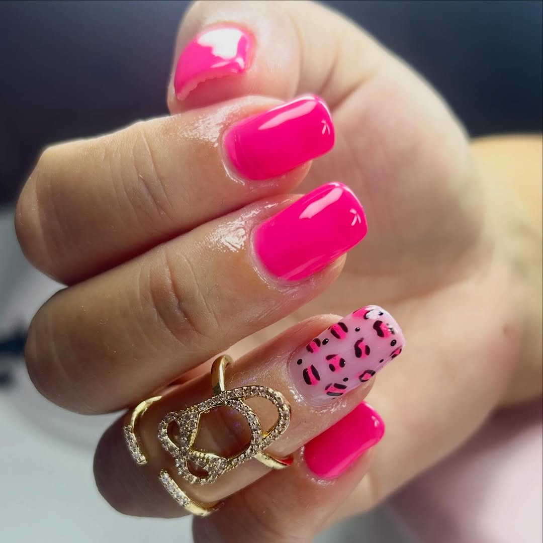 Esmaltação em gel acabamento perfeito